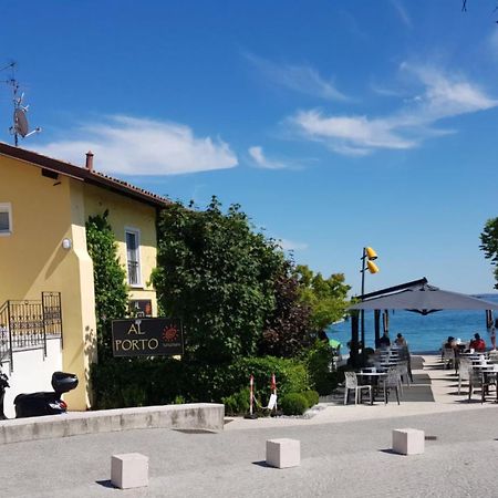 Graziosa Al Porto Villa Moniga del Garda Exterior foto